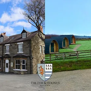 Herberg The Fox & Hounds & Pods, Danby